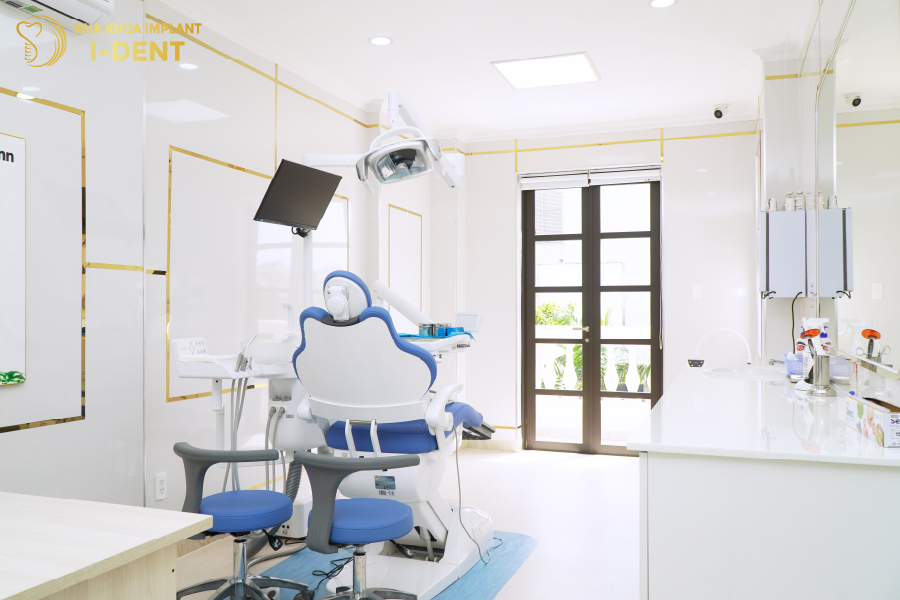 Nha khoa I-Dent có cơ sở vật chất hiện đại và khang trang.