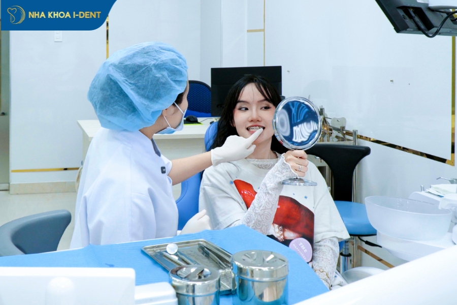 chi phí niềng răng thưa