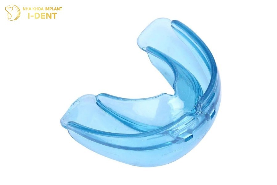 niềng răng trainer giá bao nhiêu