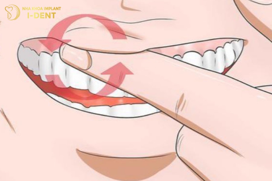 Massage-nhe-nhang-cho-nuou-de-giam-cam-giac-cang-tuc