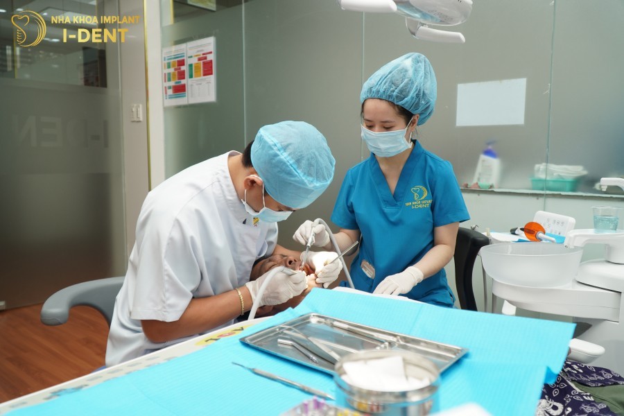 Kiem-tra-rang-dinh-ky-phong-ngua-benh-ly-rang-mieng