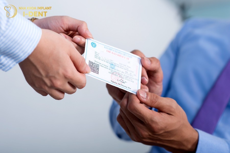 Tram-rang-co-duoc-huong-bao-hiem-y-te