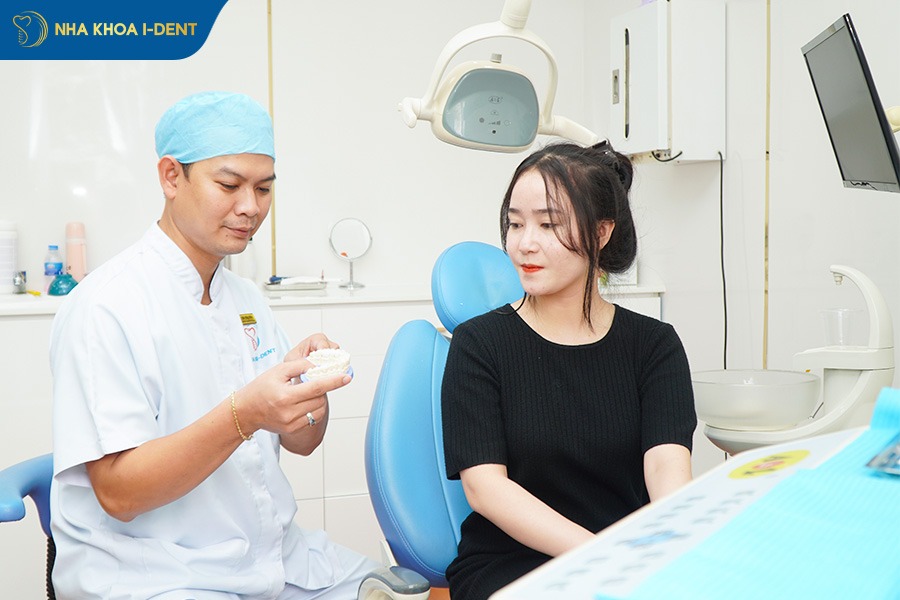 răng bọc sứ bị đau nhức