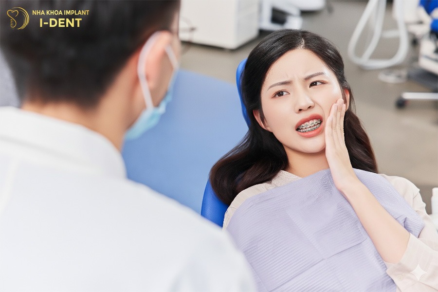 35 tuổi niềng răng được không