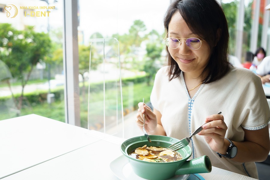 tại sao niềng răng phải nhổ răng số 4