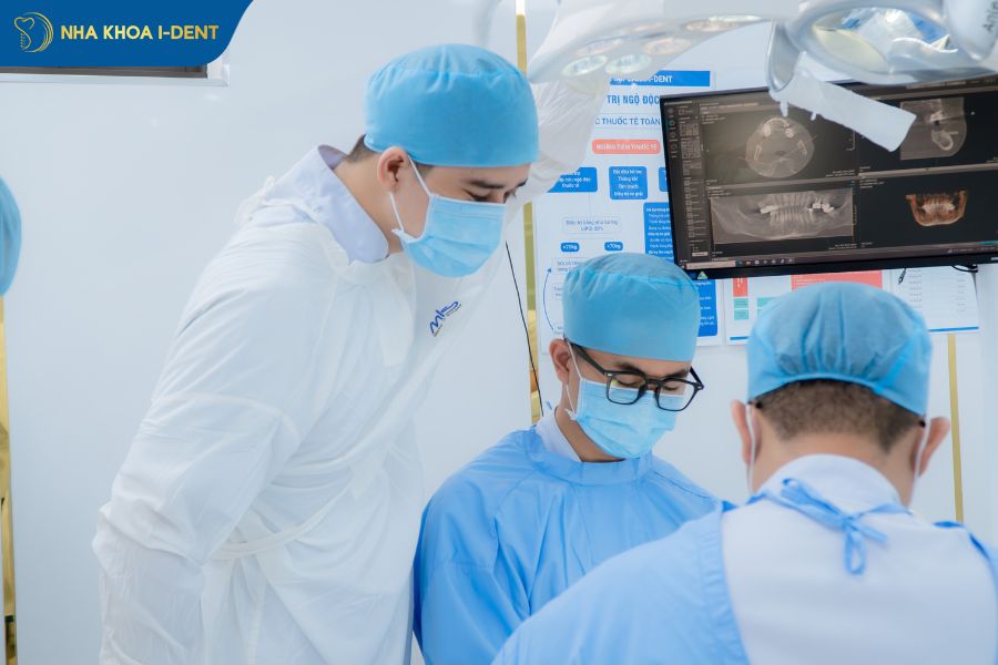 dieu-tri-nhiem-trung-implant