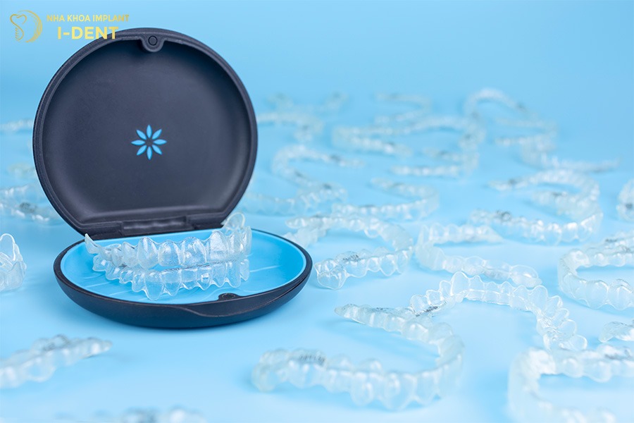 quy trình niềng răng invisalign