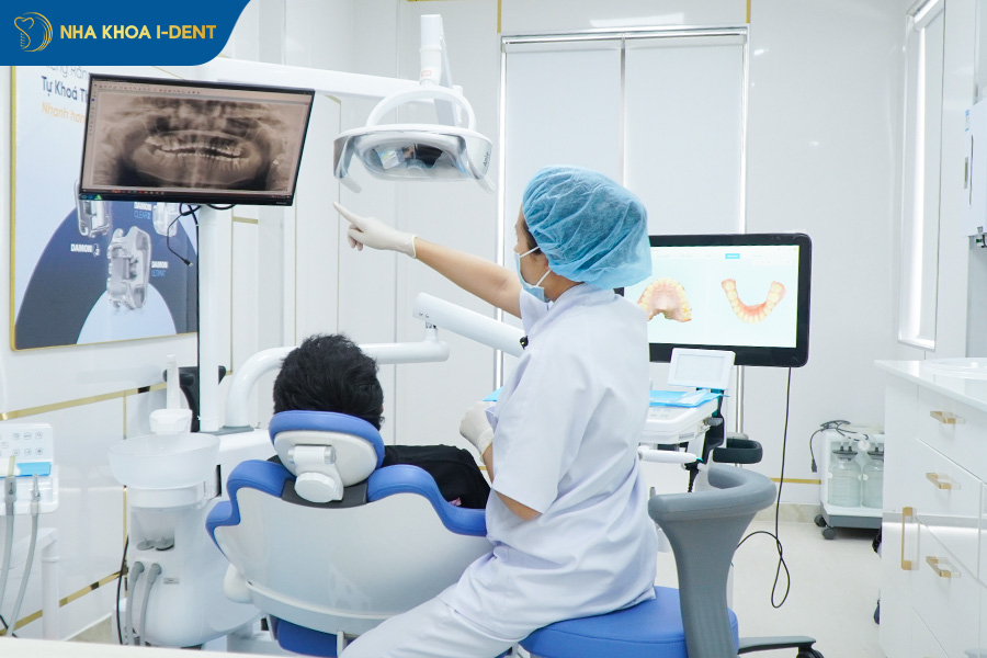 khám răng miễn phí