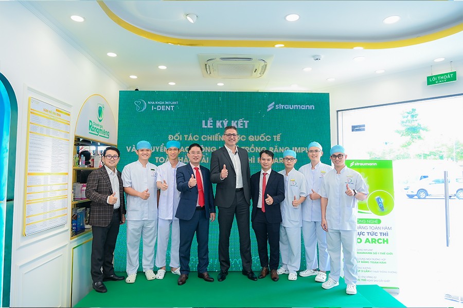 Mot-so-hinh-anh-an-tuong-tai-buoi-le-ky-ket-1