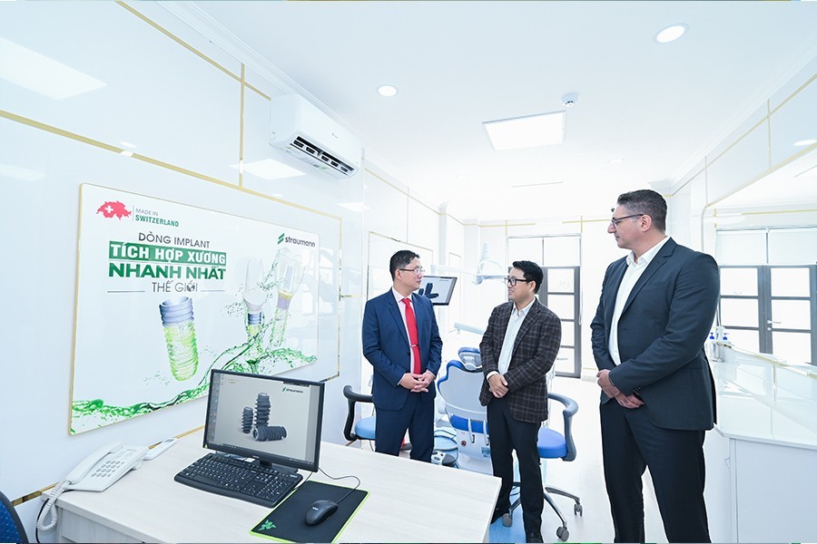 Mot-so-hinh-anh-an-tuong-tai-buoi-le-ky-ket-2