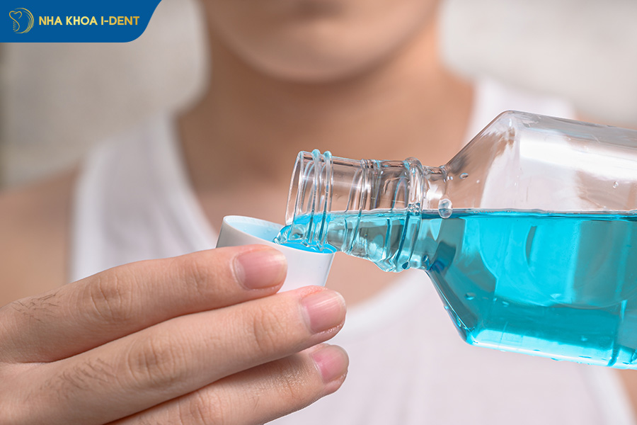 chăm sóc răng miệng sau khi nhổ răng khôn