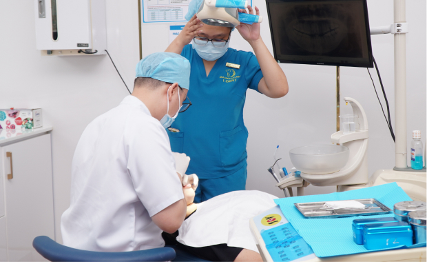 Dr. Nguyen Thanh Phong Is Dedicated To Every Treatment.