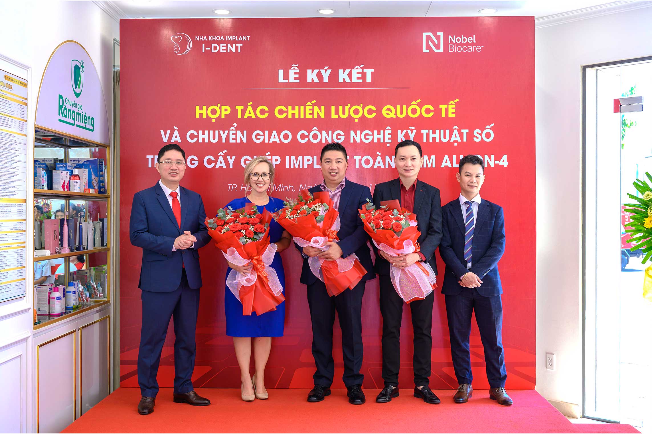 Buổi lễ ký kết đánh dấu sự hợp tác toàn diện giữa Nha khoa I-DENT và Tập đoàn Nobel Biocare