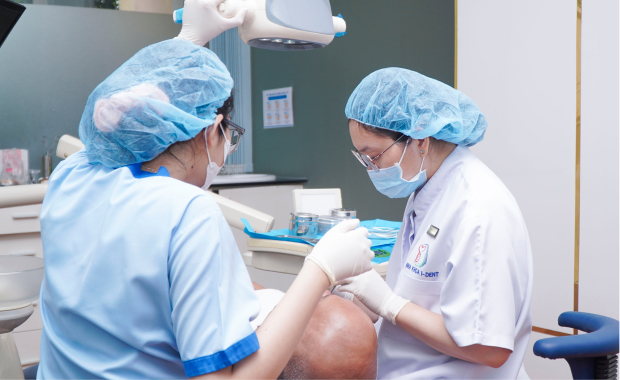 Dr. Ngo Thi Phuong Thao Is Deeply Dedicated To Every Treatment.